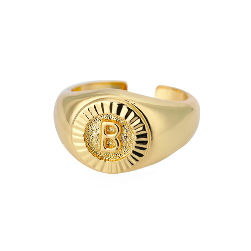 Bague Chevalière Initiale b