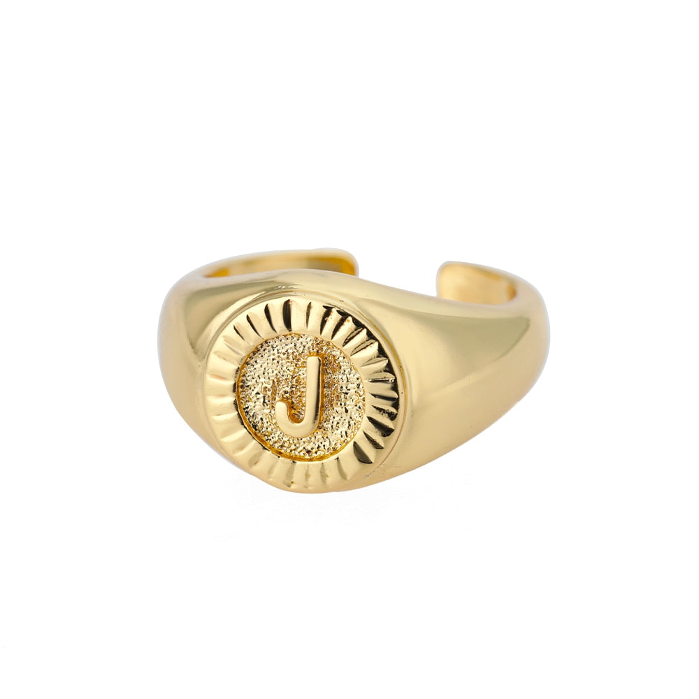 Bague Chevalière Initiale j