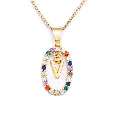 collier initiale pierre v