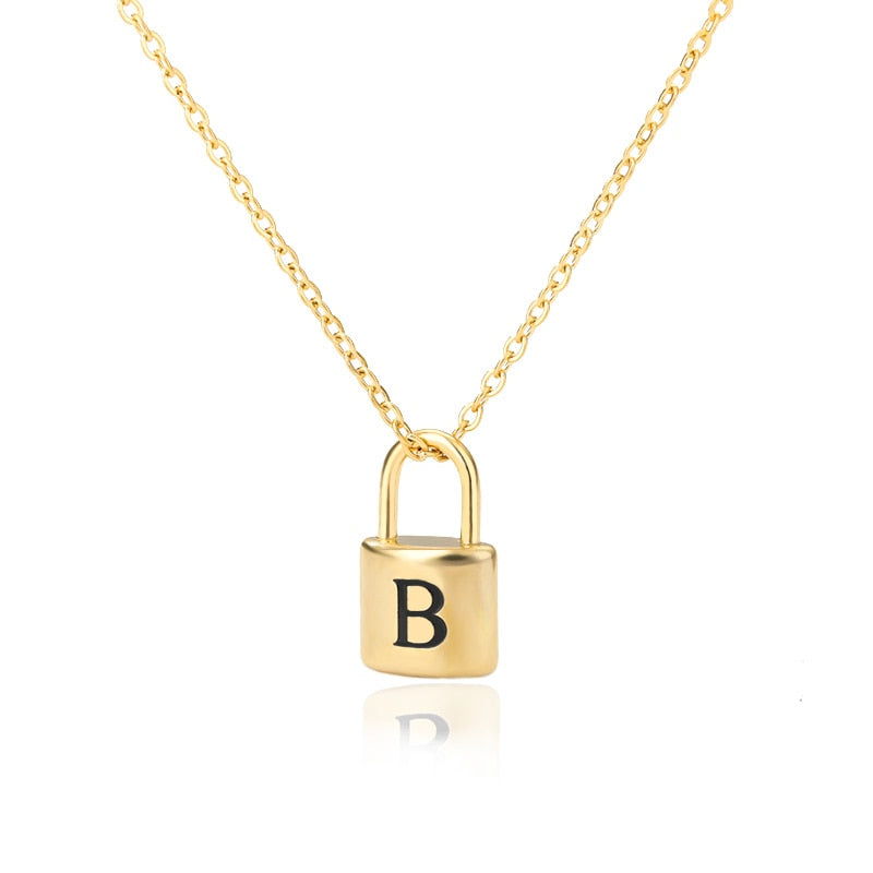 Collier Cadenas Initiale b