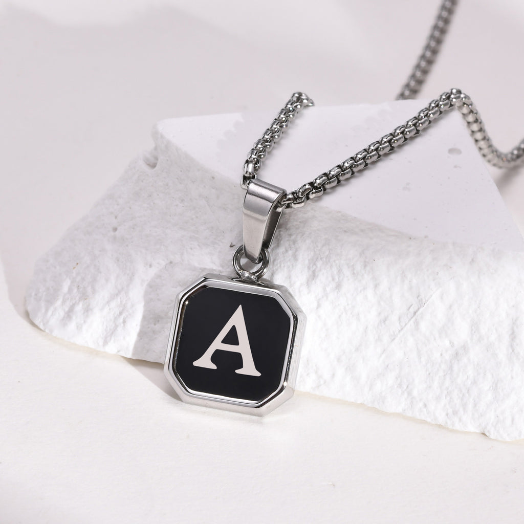pendentif initiale homme