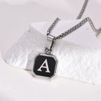 pendentif initiale homme