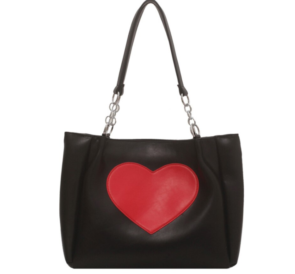 Sac Noir Coeur Rouge