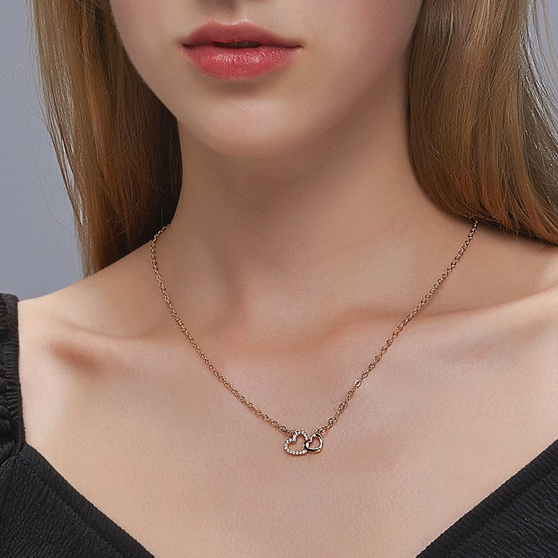 Collier entrelacé coeur