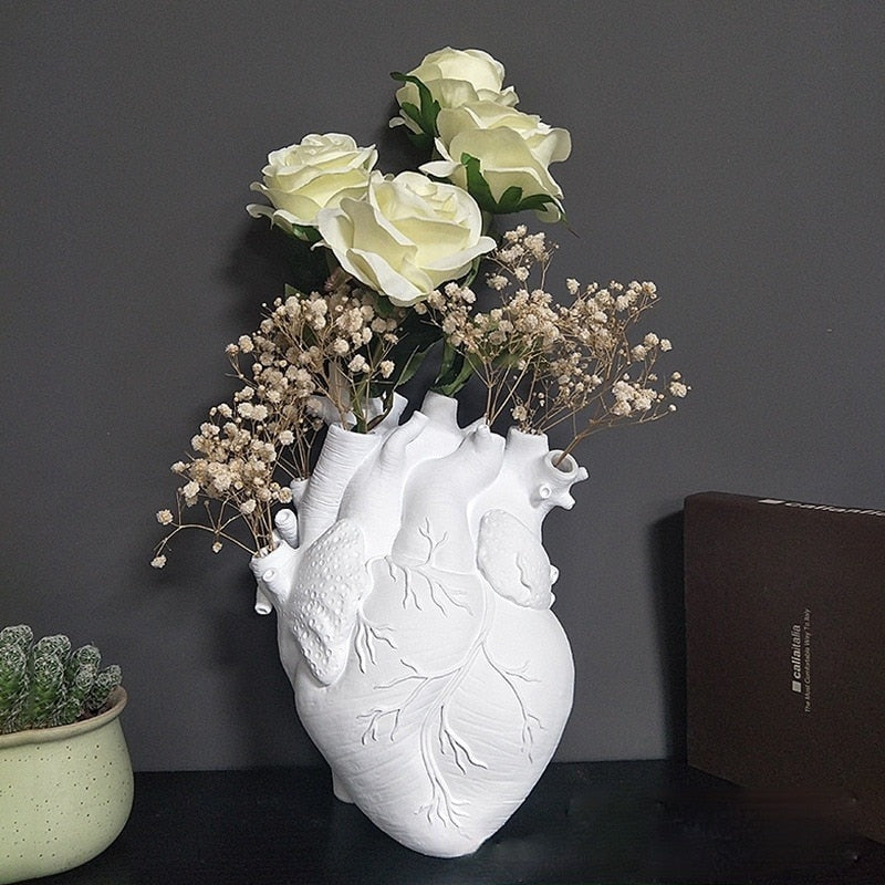 vase blanc coeur